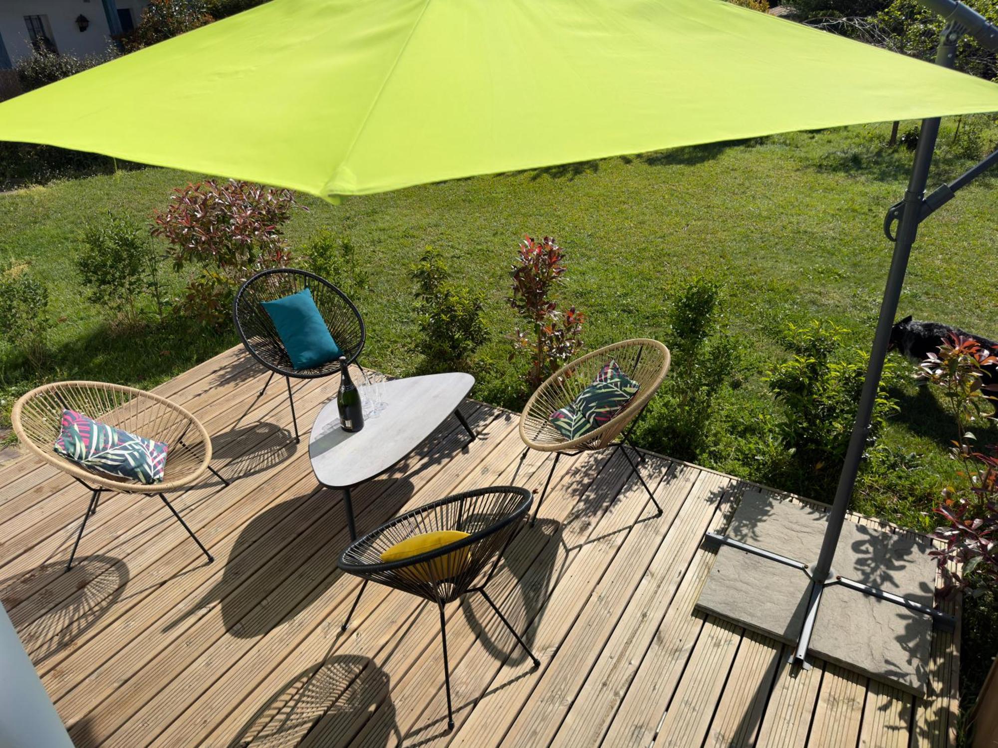 Maison Des Chenes 64 - Independant Apartment With Terrasse Boucau Eksteriør bilde